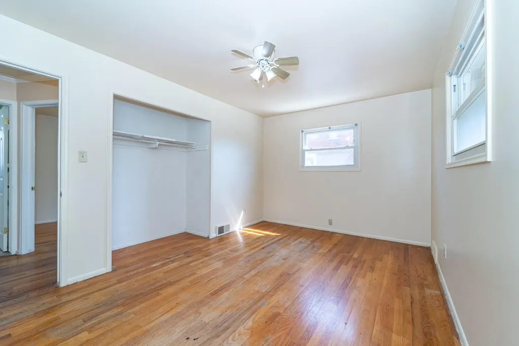 1386 Borgstrom Avenue Ypsilanti Charter Township MI 48198
