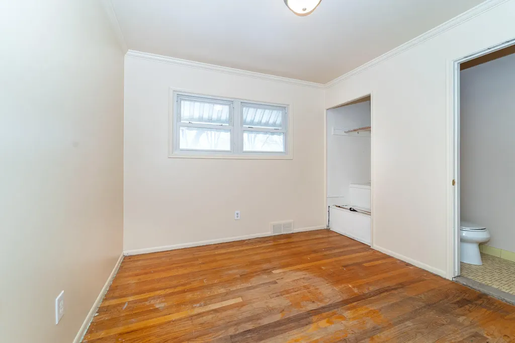 1386 Borgstrom Avenue Ypsilanti Charter Township MI 48198
