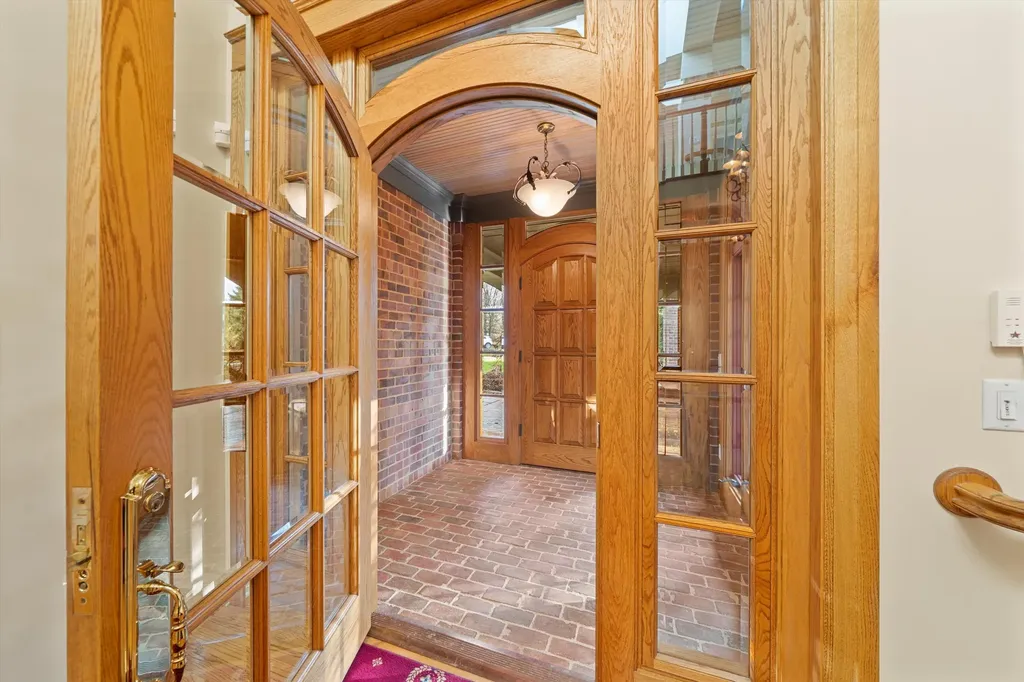 161 Laurin Court Ann Arbor Charter Township MI 48105