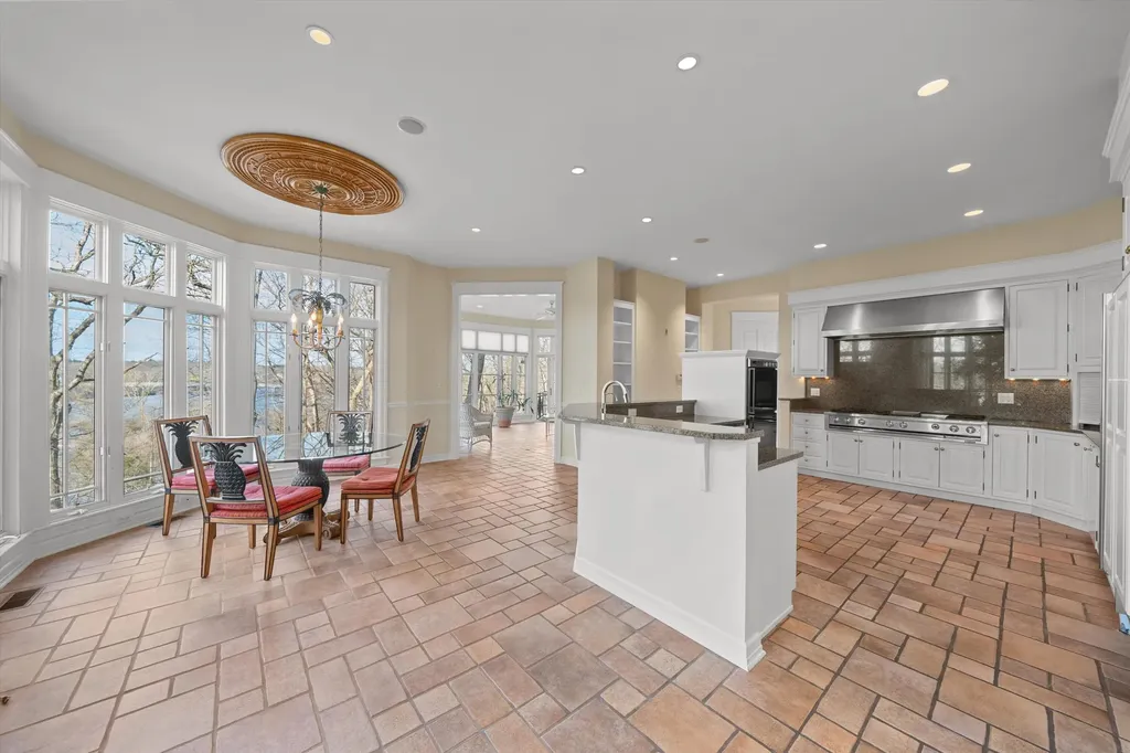 161 Laurin Court Ann Arbor Charter Township MI 48105
