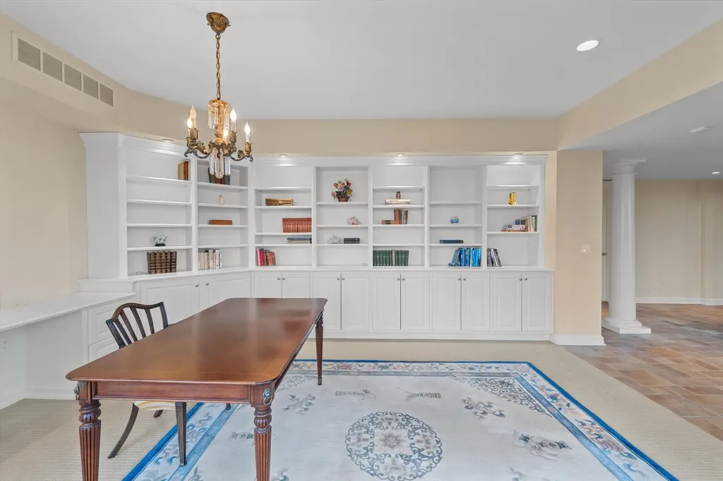 161 Laurin Court Ann Arbor Charter Township MI 48105