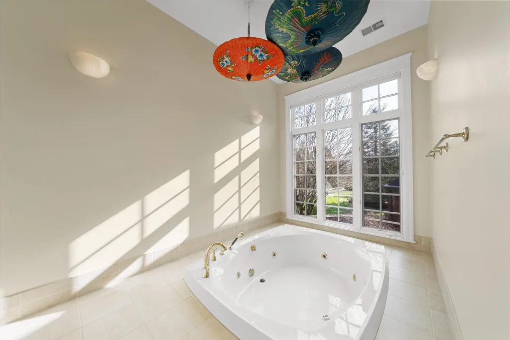 161 Laurin Court Ann Arbor Charter Township MI 48105