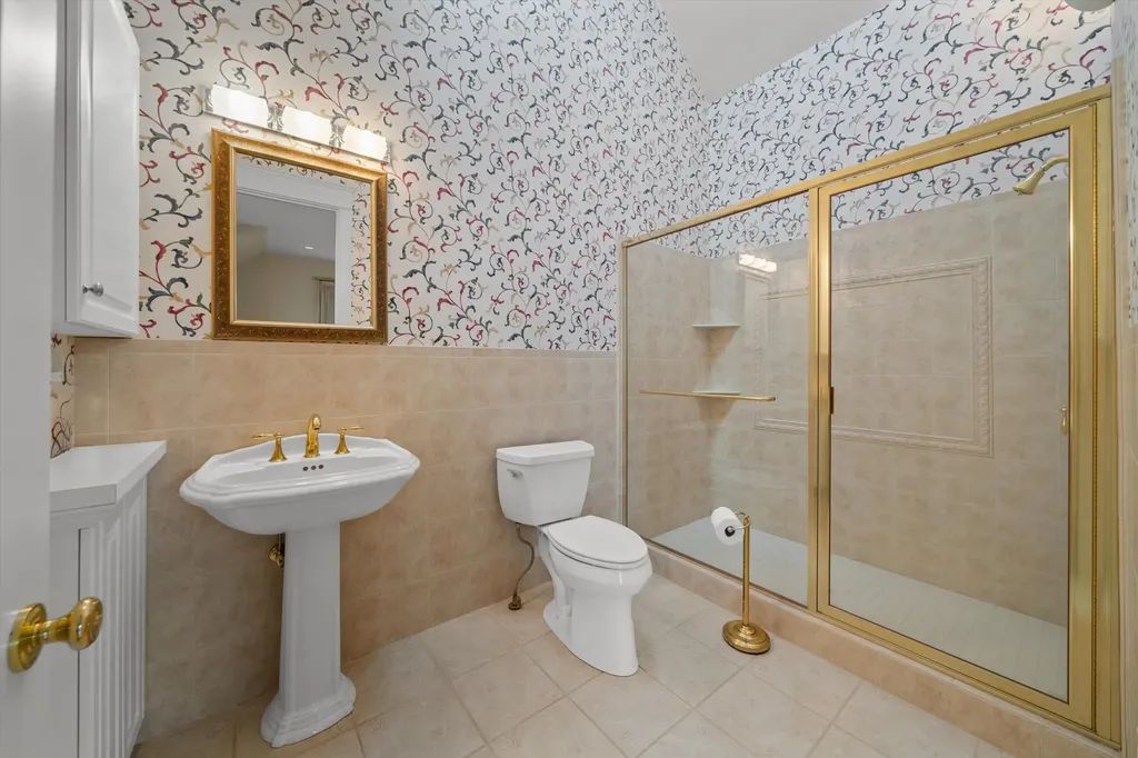 161 Laurin Court Ann Arbor Charter Township MI 48105