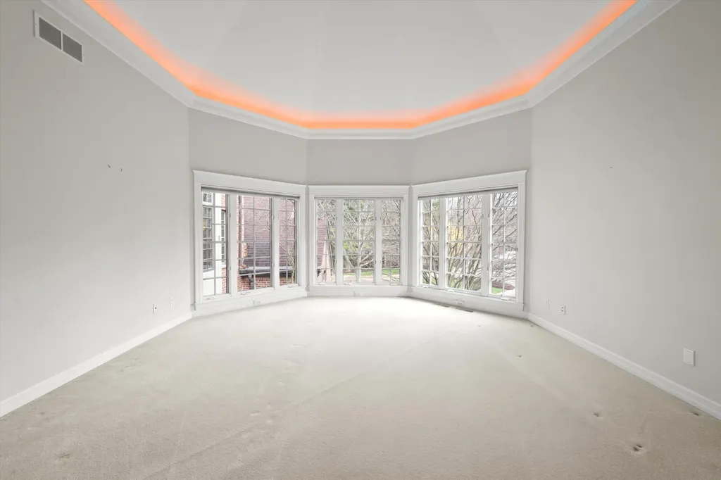 161 Laurin Court Ann Arbor Charter Township MI 48105