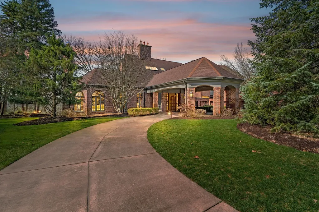 161 Laurin Court Ann Arbor Charter Township MI 48105