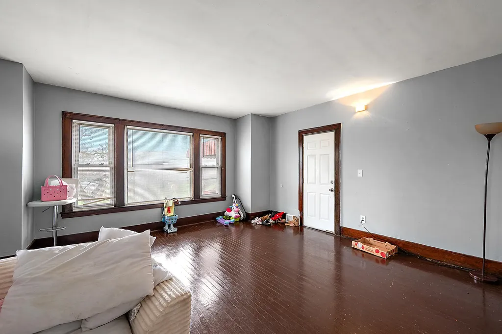 8983 Beverly Court Detroit City MI 48204