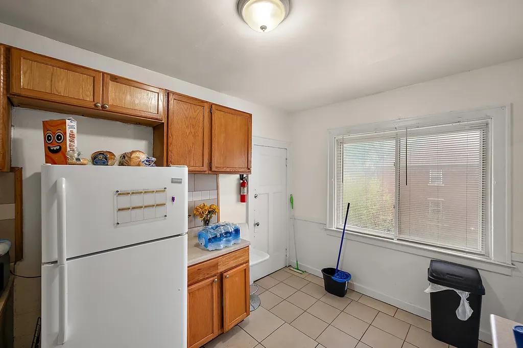 8983 Beverly Court Detroit City MI 48204