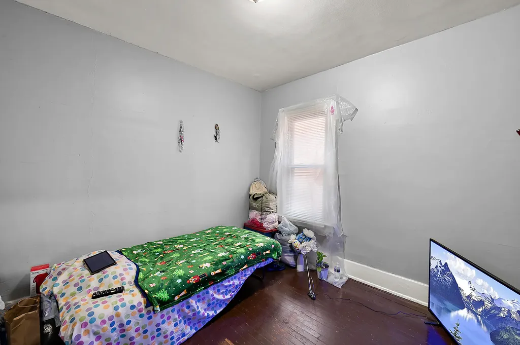 8983 Beverly Court Detroit City MI 48204