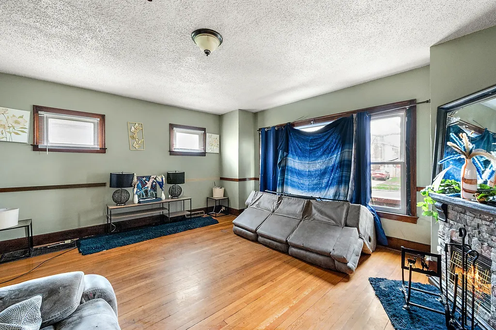 8983 Beverly Court Detroit City MI 48204
