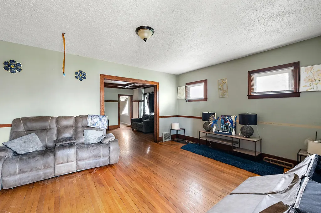 8983 Beverly Court Detroit City MI 48204