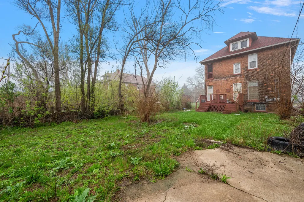 8983 Beverly Court Detroit City MI 48204