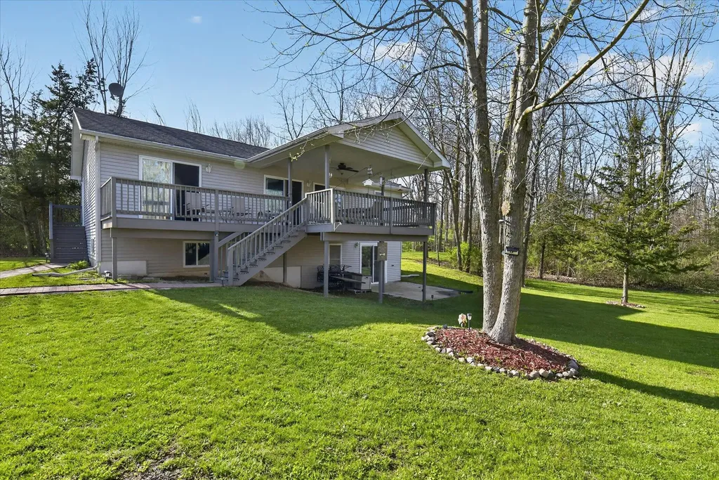 14165 Crampton Road Amboy Township MI 49232