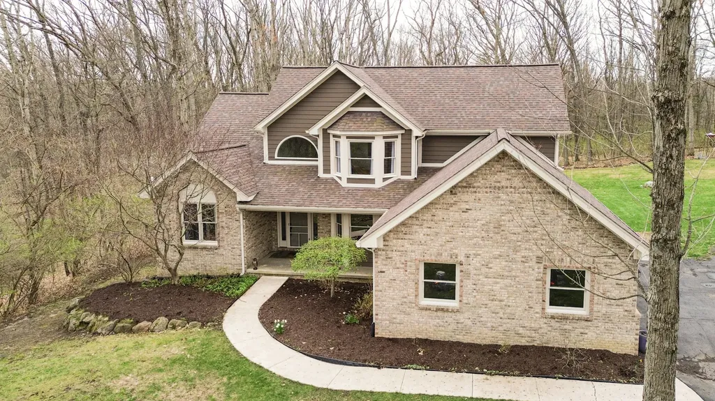 11460 Hearthside Drive Putnam Township MI 48169