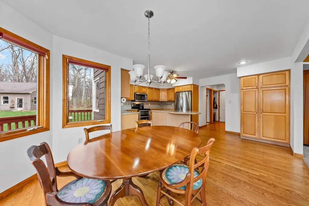11460 Hearthside Drive Putnam Township MI 48169