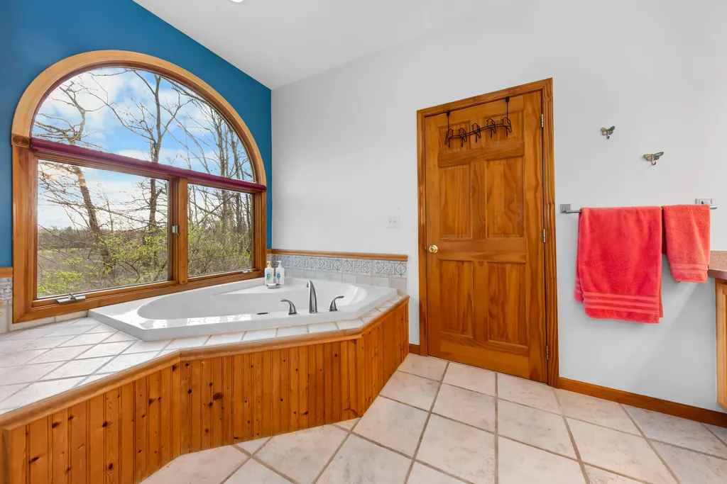 11460 Hearthside Drive Putnam Township MI 48169