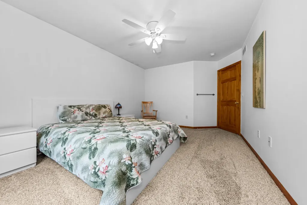11460 Hearthside Drive Putnam Township MI 48169