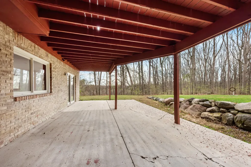 11460 Hearthside Drive Putnam Township MI 48169