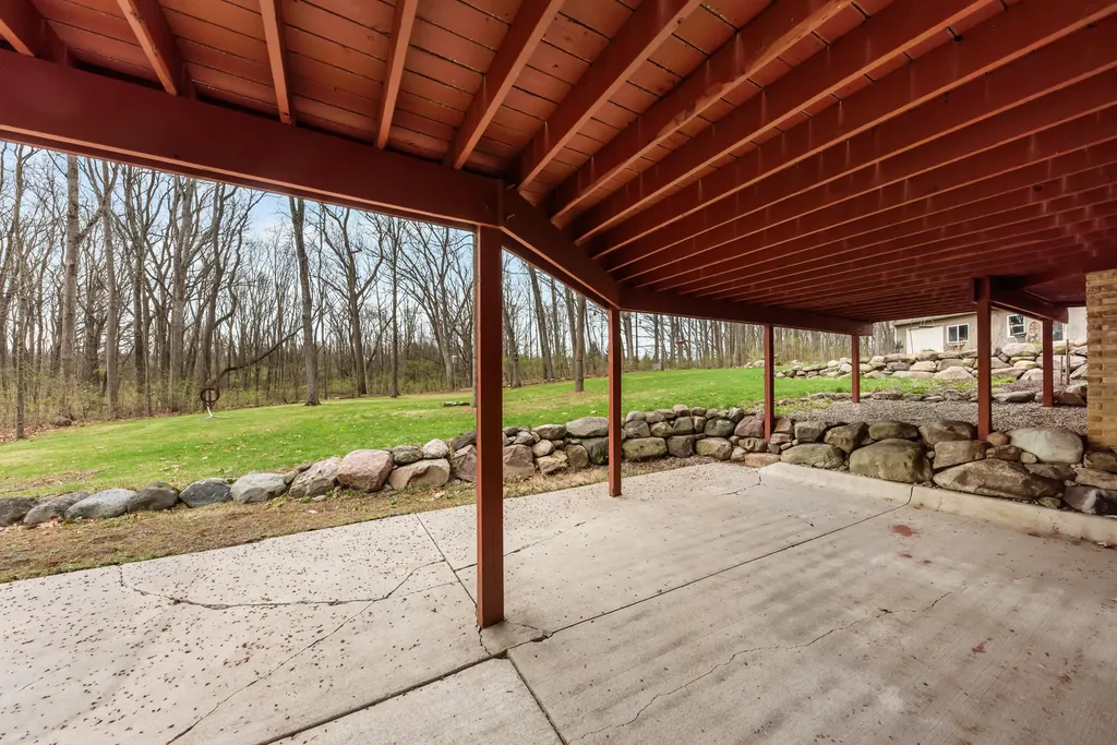 11460 Hearthside Drive Putnam Township MI 48169