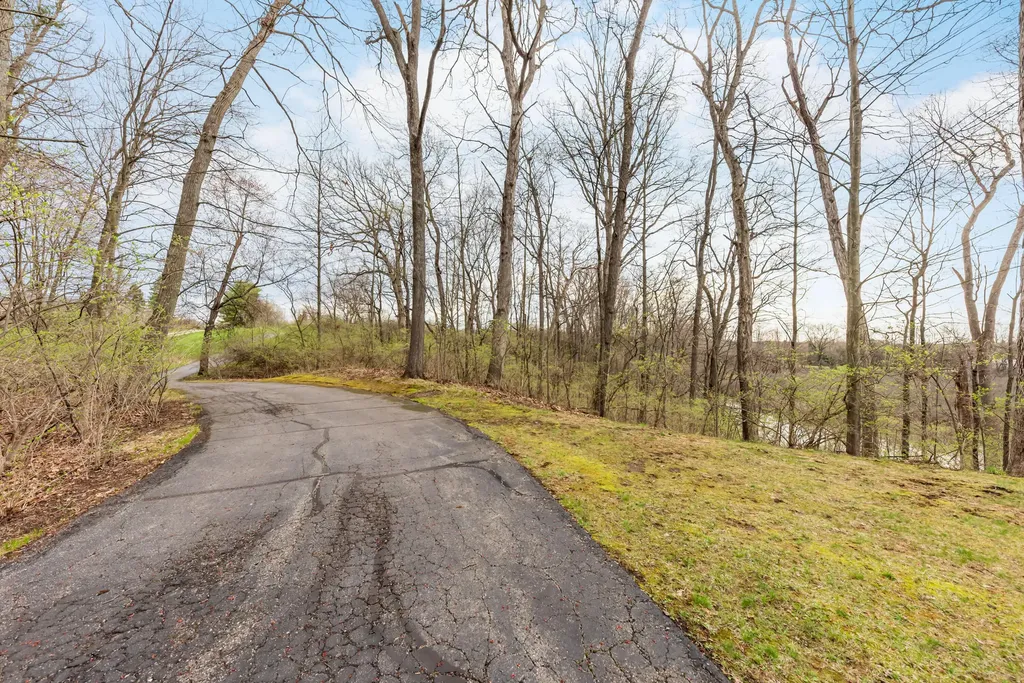 11460 Hearthside Drive Putnam Township MI 48169