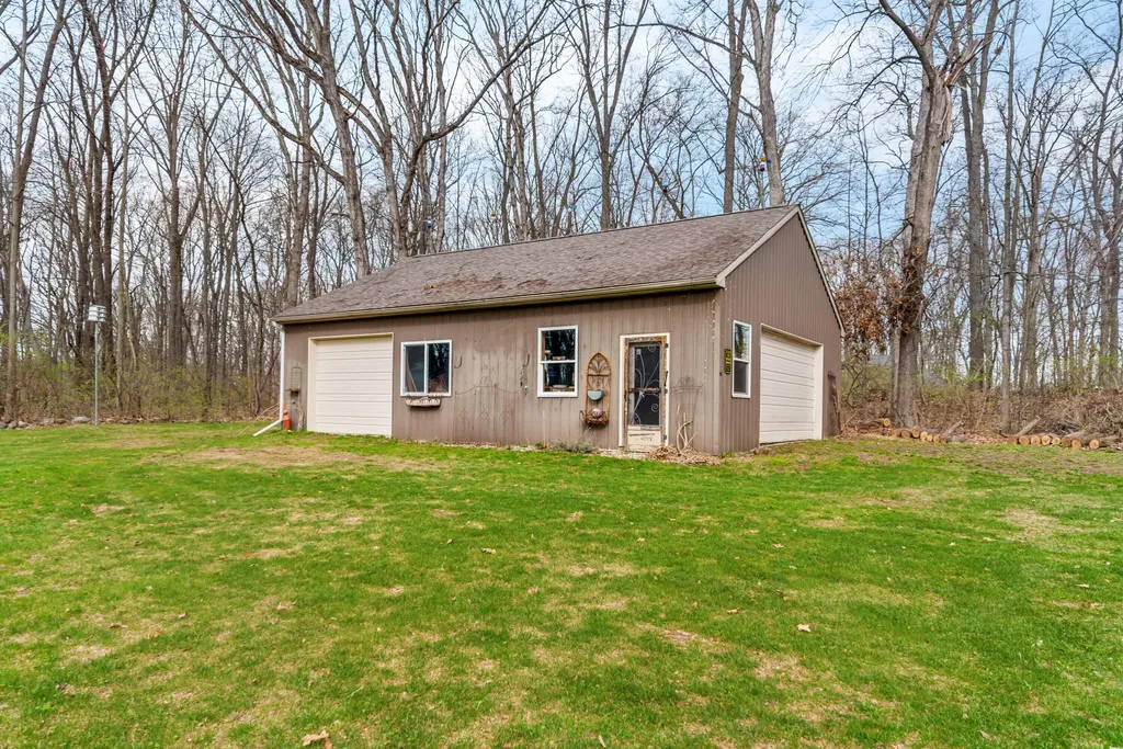 11460 Hearthside Drive Putnam Township MI 48169