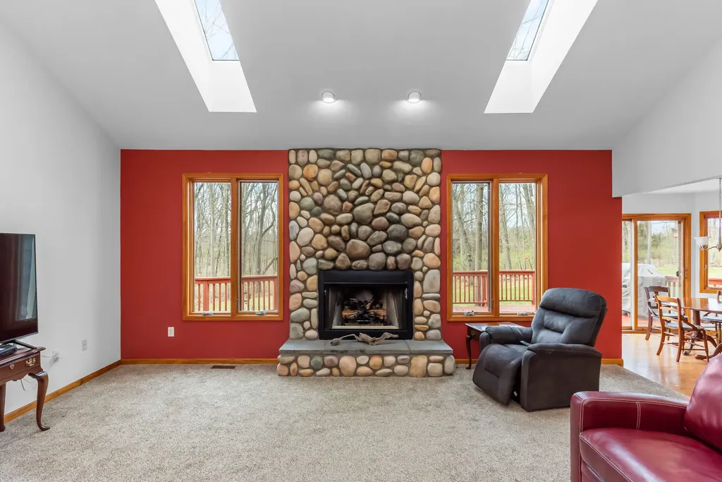 11460 Hearthside Drive Putnam Township MI 48169