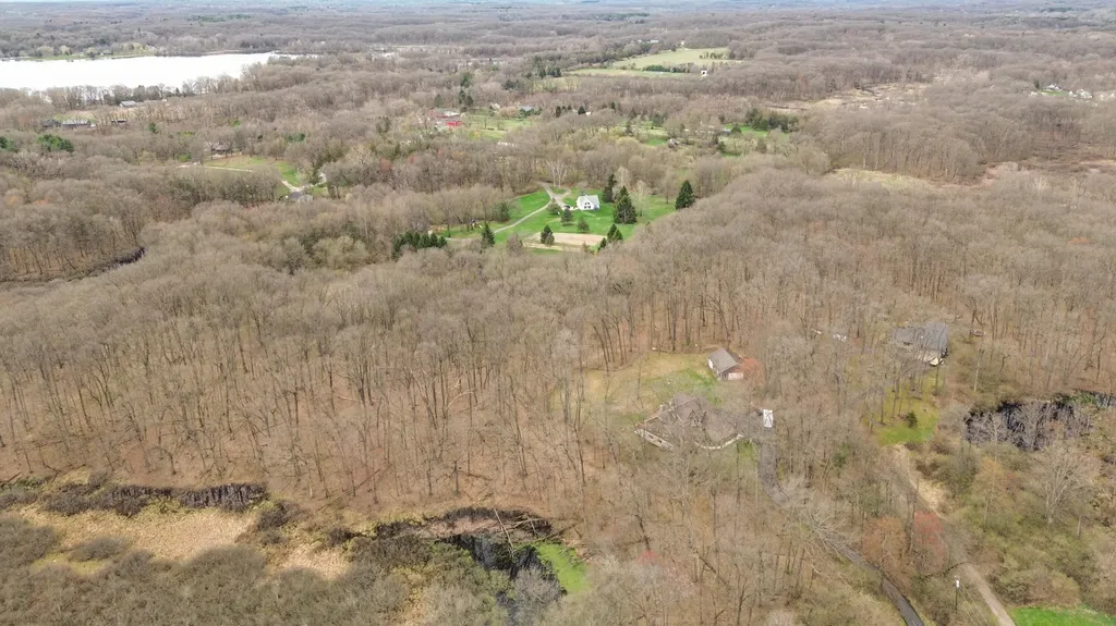 11460 Hearthside Drive Putnam Township MI 48169