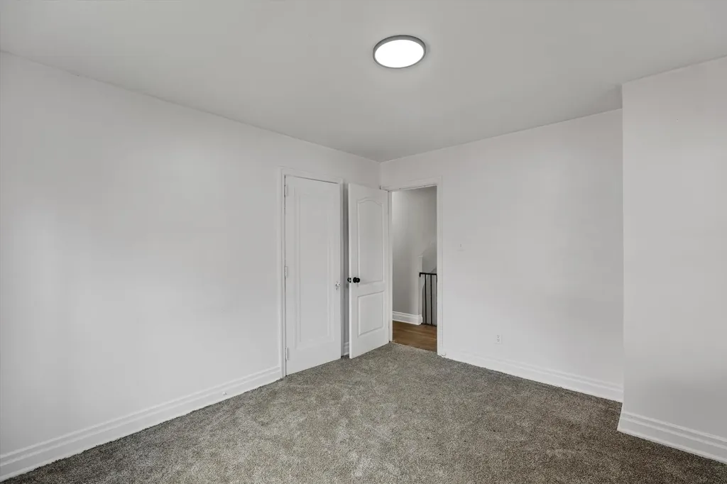 14541 Woodmont Avenue Detroit City MI 48227