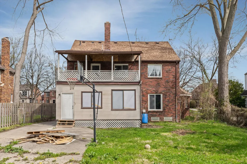 14541 Woodmont Avenue Detroit City MI 48227