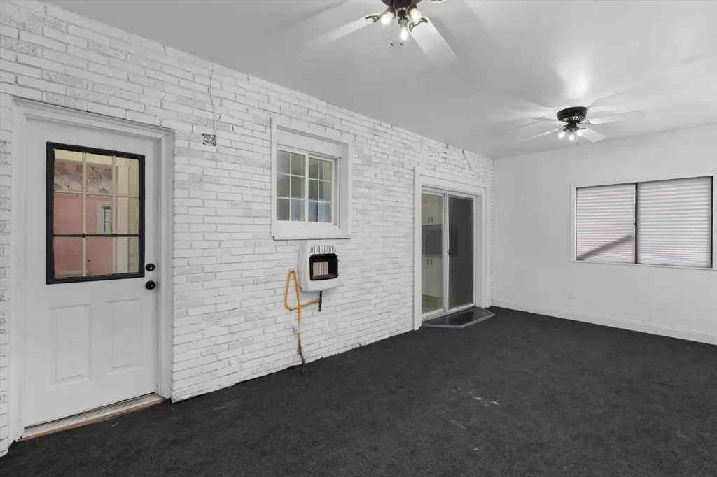 14541 Woodmont Avenue Detroit City MI 48227