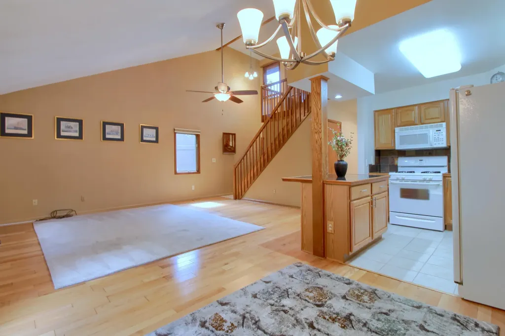 623 Echo Court Saline City MI 48176