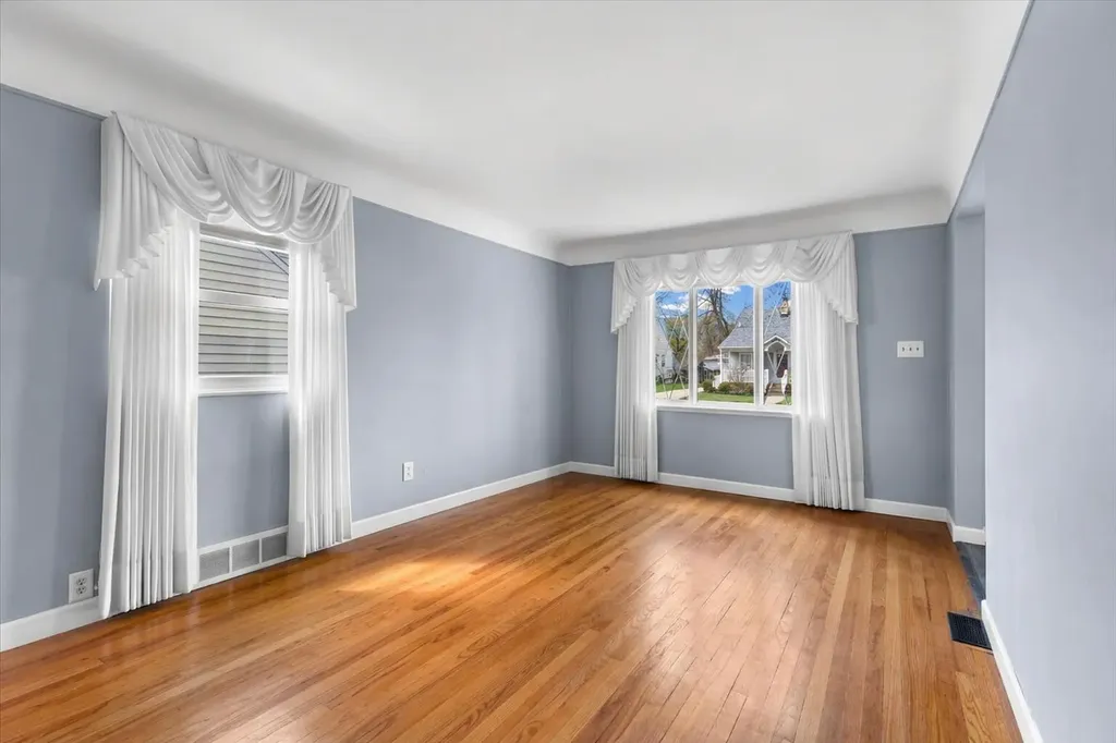 2236 Tyler Avenue Berkley City MI 48072