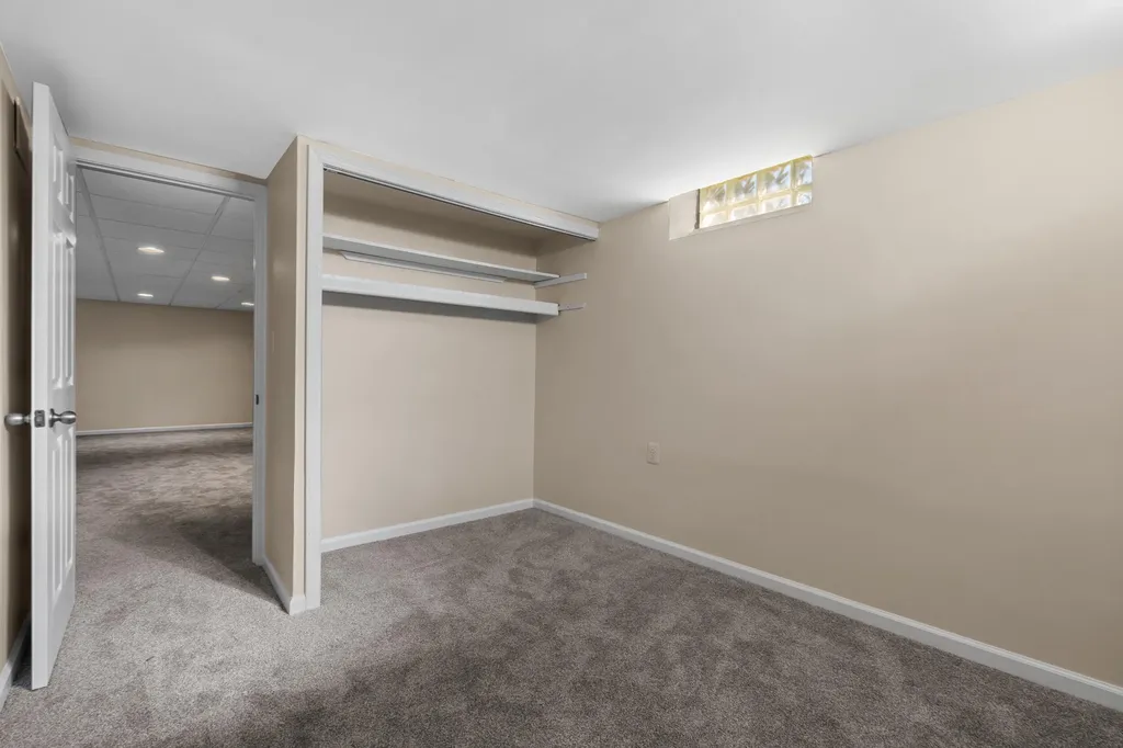 5327 Fairway Court West Bloomfield Charter Township MI 48323