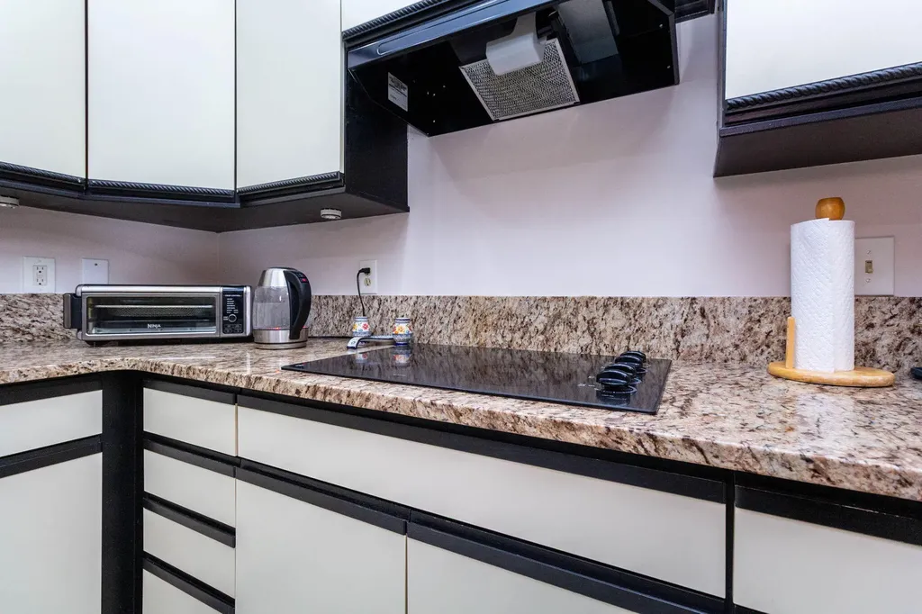 37834 Siena Drive Farmington Hills City MI 48331