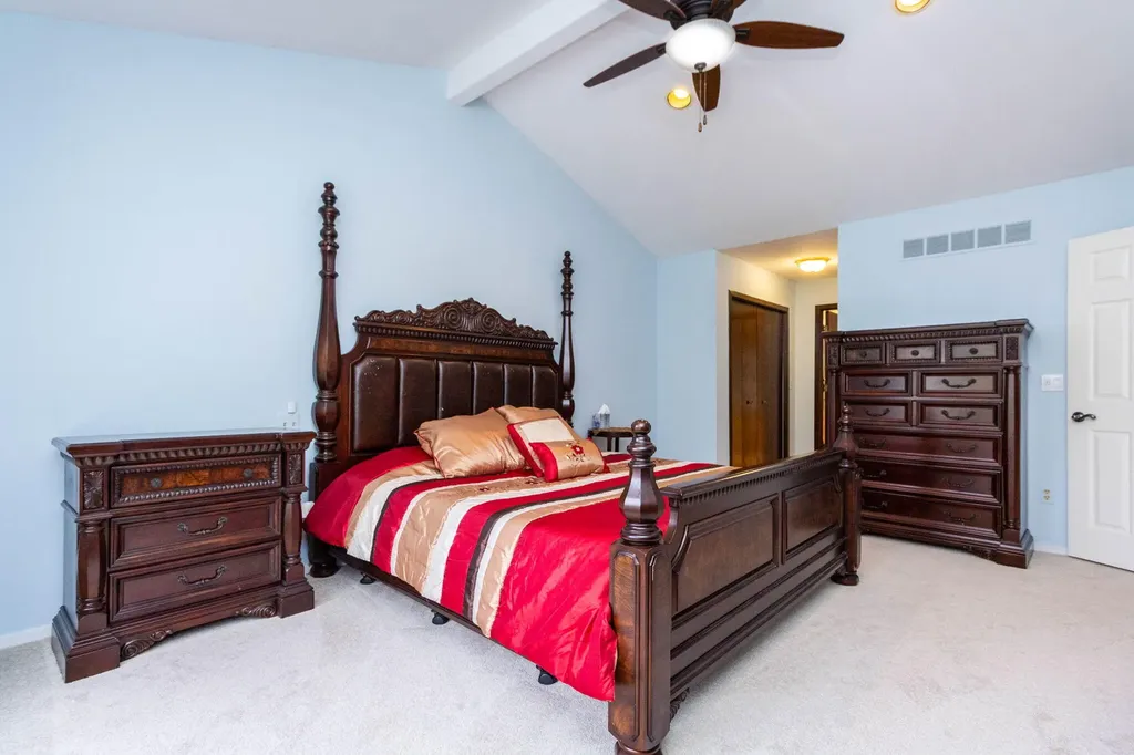 37834 Siena Drive Farmington Hills City MI 48331