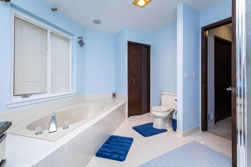 37834 Siena Drive Farmington Hills City MI 48331