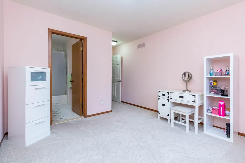 37834 Siena Drive Farmington Hills City MI 48331