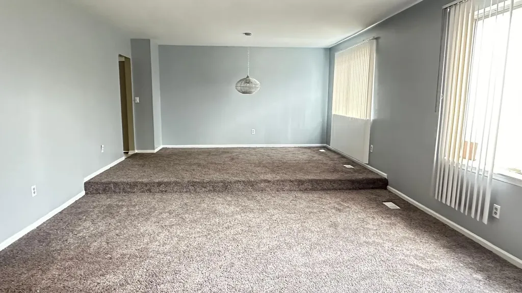 2665 Peterboro Road West Bloomfield Charter Township MI 48323