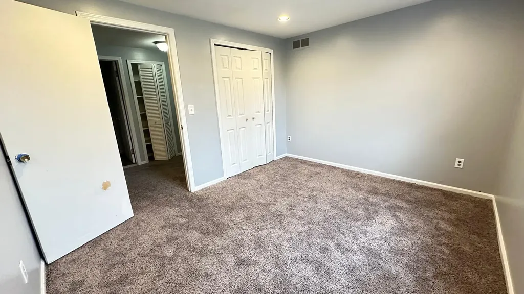 2665 Peterboro Road West Bloomfield Charter Township MI 48323