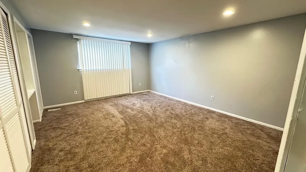 2665 Peterboro Road West Bloomfield Charter Township MI 48323