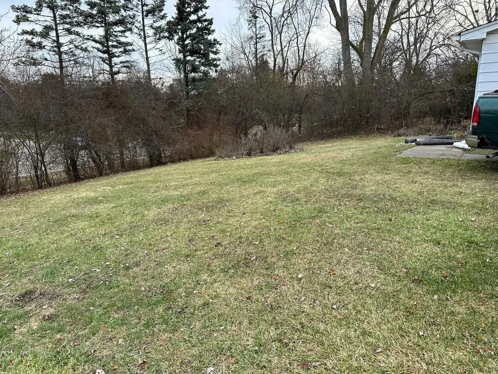 2665 Peterboro Road West Bloomfield Charter Township MI 48323