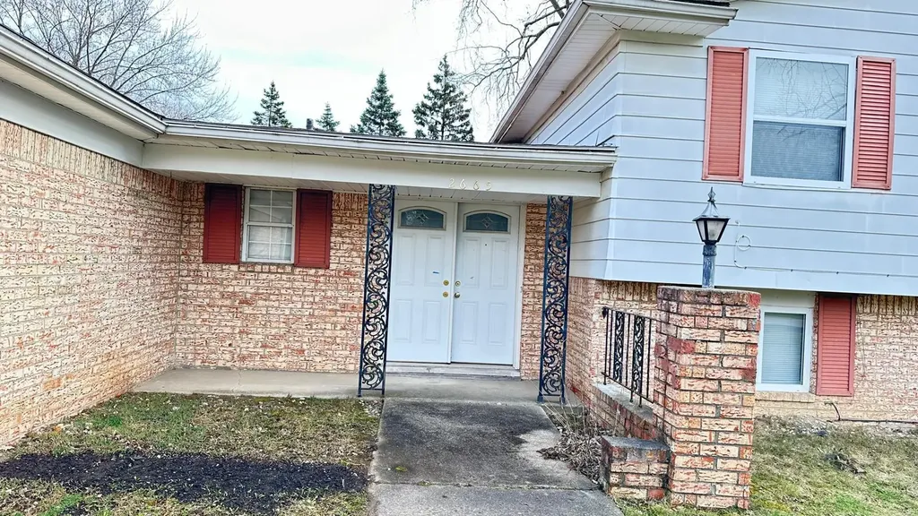 2665 Peterboro Road West Bloomfield Charter Township MI 48323