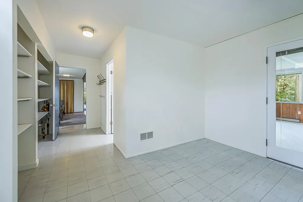 1821 Sheridan Drive Ann Arbor City MI 48104