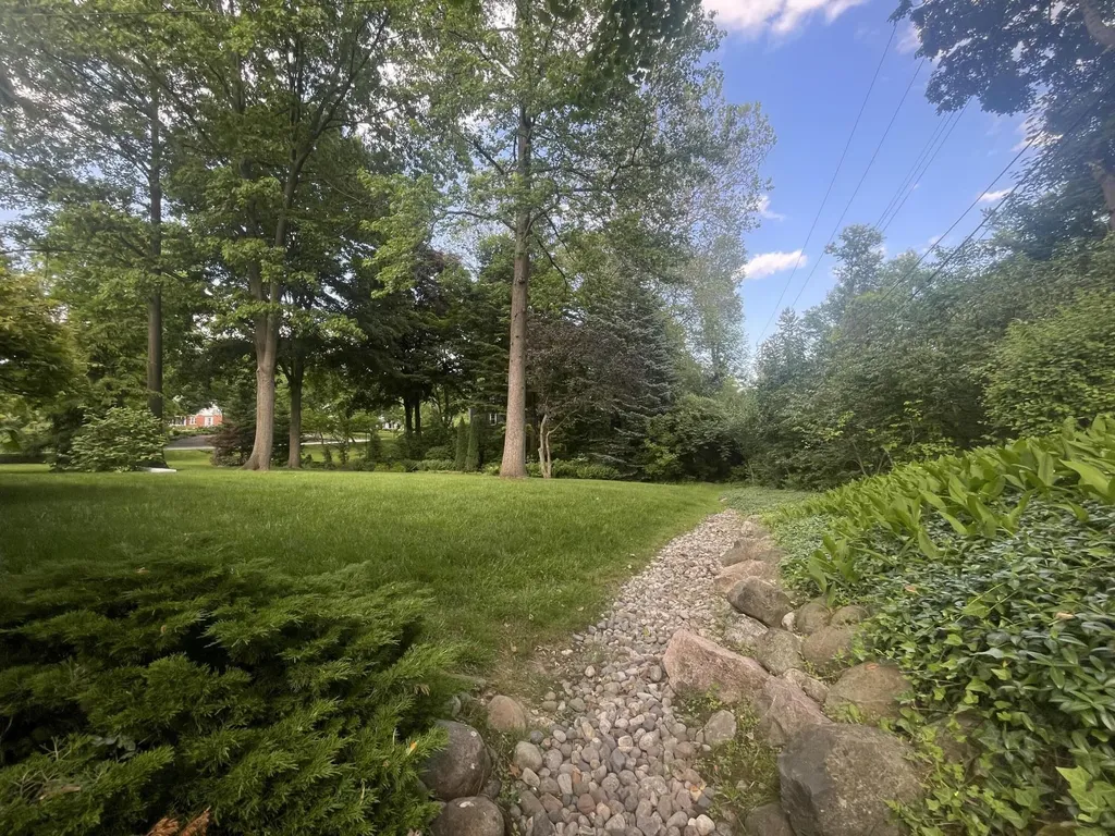 1821 Sheridan Drive Ann Arbor City MI 48104