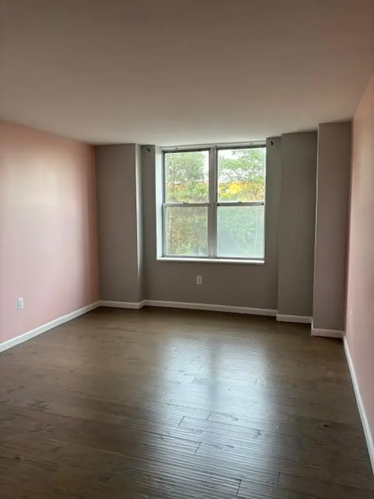 250 E Harbortown Drive Detroit City MI 48207