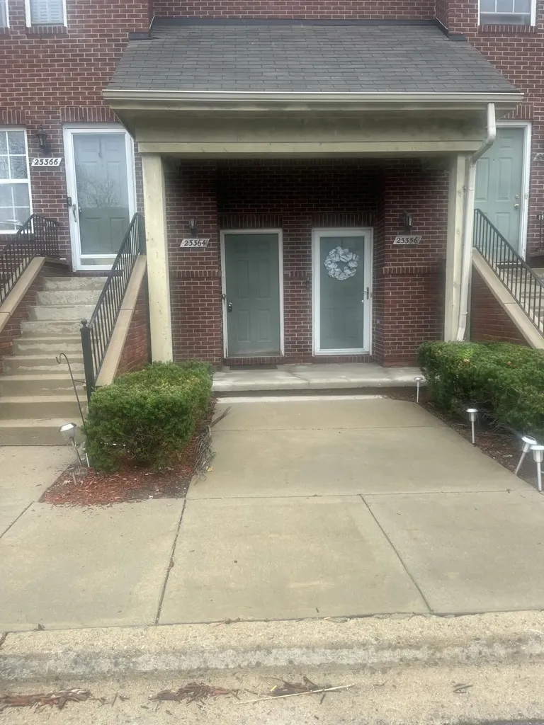 23364 Cornerstone Village Drive Southfield City MI 48075
