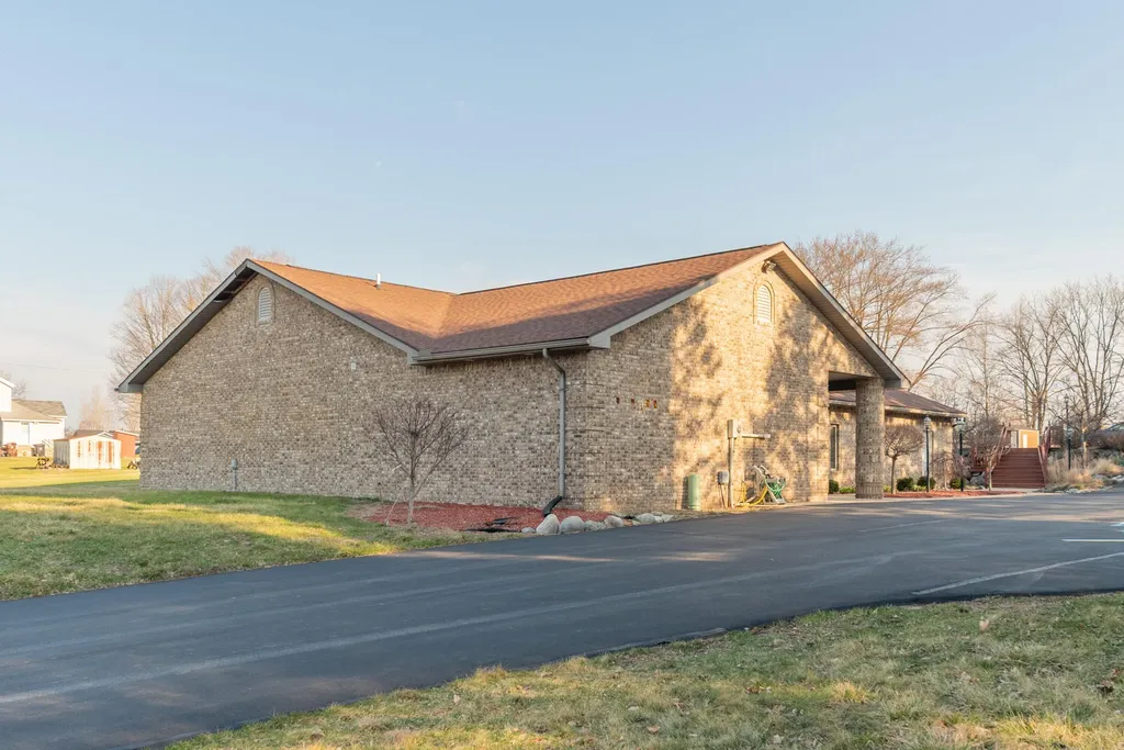15800 Graves Road Unadilla Township MI 48169
