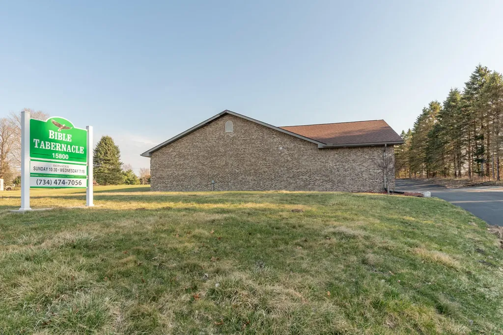 15800 Graves Road Unadilla Township MI 48169
