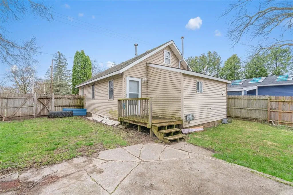 4924 Pleasant Grove Road Ingham Township MI 48910