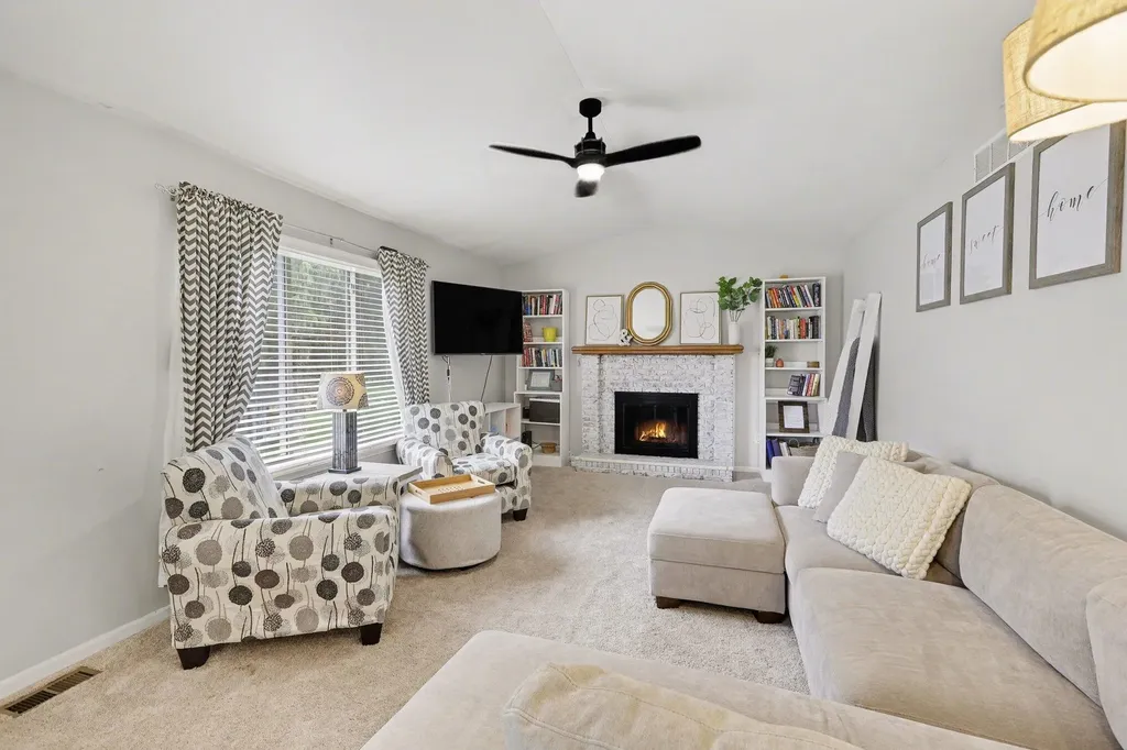 5941 Cottonwood Drive Pittsfield Charter Township MI 48197
