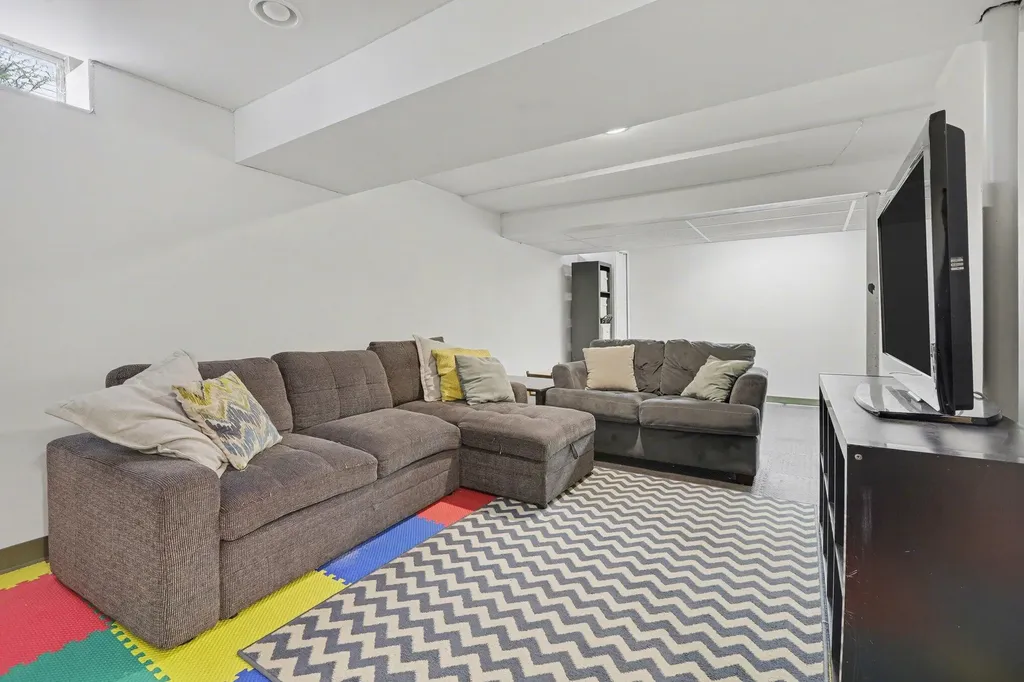 5941 Cottonwood Drive Pittsfield Charter Township MI 48197